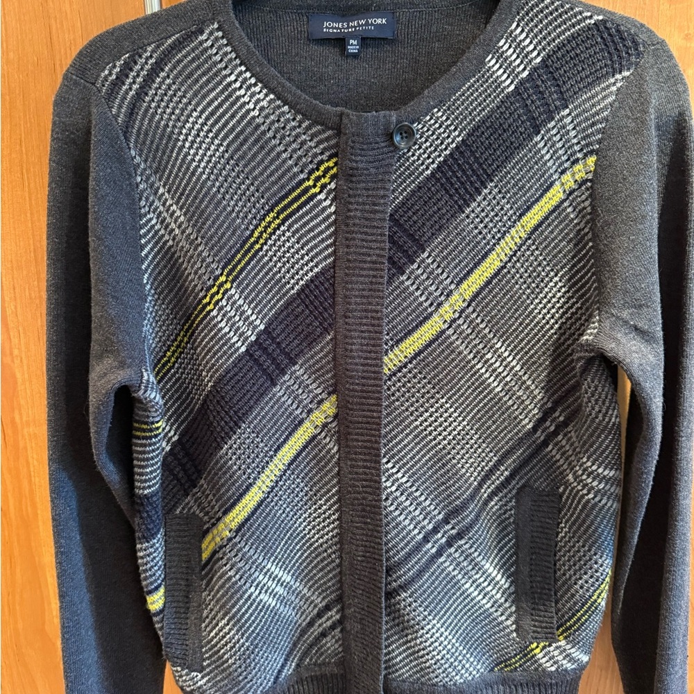 Jones New York Signature Petite Plaid Knit Cardigan (PM)